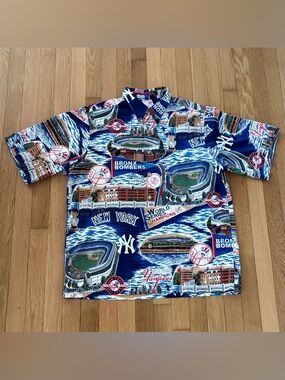 Vintage Reyn Spooner New York Yankees Shirt All Over Print MLB Medium Hawaiian